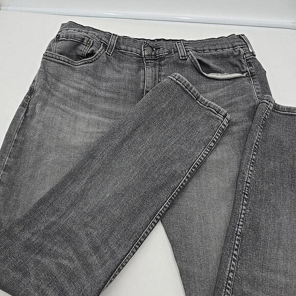 Levi's 510 38/32 Black Straight Mens Distressed Dark Wash Jeans - Picture 5 of 11